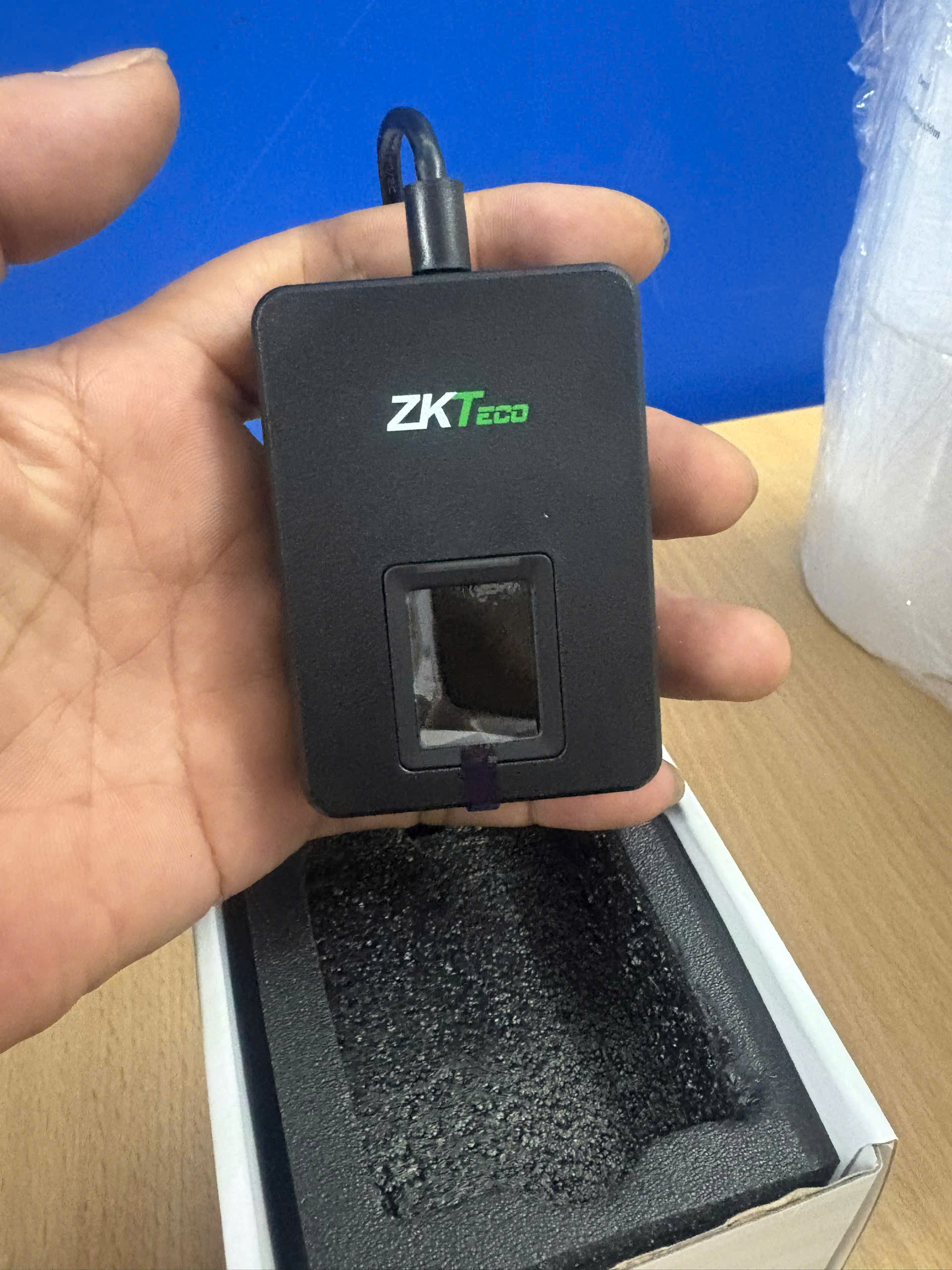 Thiết bị lấy mẫu vân tay ZKTeco SFU9500 - Ảnh 3